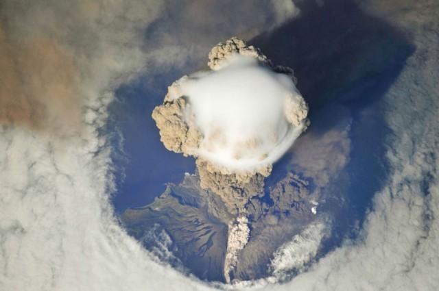 volcan-pico-sarychev-rusia-erupcion-2009-2