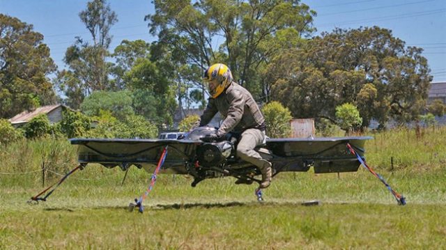 113994.alfabetajuega-hoverbike-3-230615