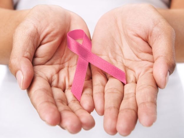 cancer-de-mama-lazos-rosas